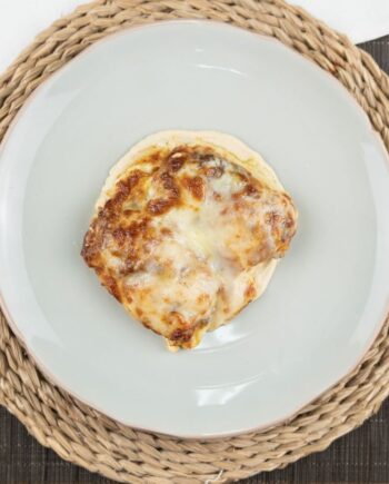 Pollo relleno con parmentier de patatas a lo pobre